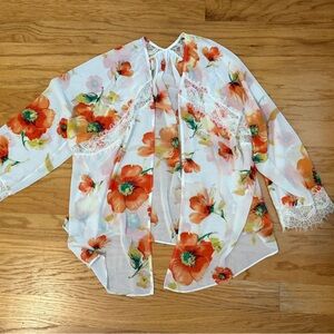 Soprano Floral Kimono with Lace Trim - Size S